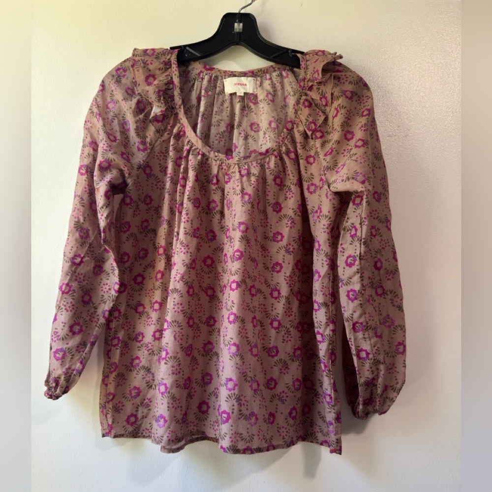 XiRENA Pink Relaxed Ruffled Blouse
